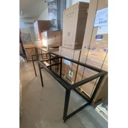 Structure de comptoir en métal, réalisée à la commande BHS-HoReCa XCH24-0030-02