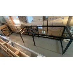 Structure de comptoir en métal, réalisée à la commande BHS-HoReCa XCH24-0030-02