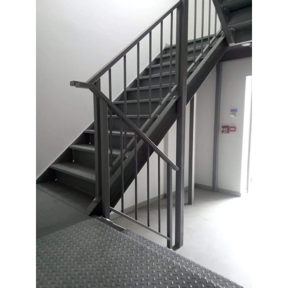 Escalier pour cage d'escalier BHS-HoReCa KKT-1