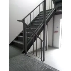 Escalier pour cage d'escalier BHS-HoReCa KKT-1