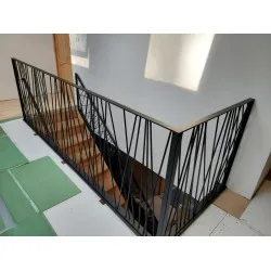 Ensemble d'escalier pour maison individuelle BHS-HoReCa KDT-3